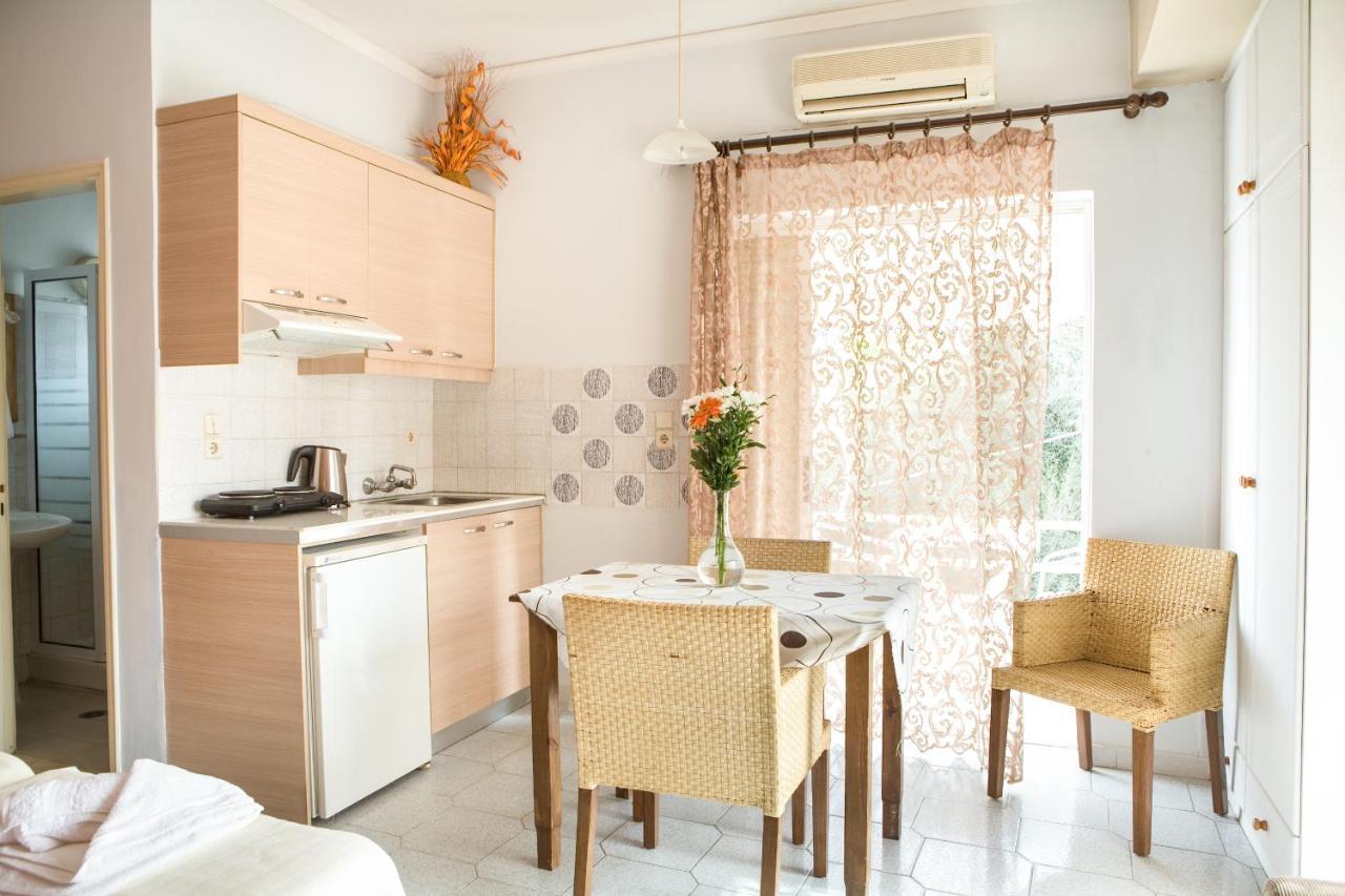 Sunny Apartments - Ex Zoi Studios Daratsos Bagian luar foto